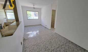 Imagem 2: Apartamento com 2 dormitórios à venda, 51 m² por R$ 150.000,00 - Taquara - Rio de Janeiro