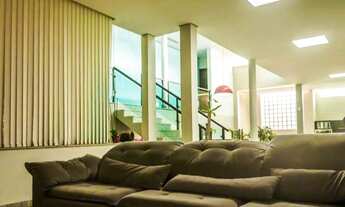 Imagem 2: Casa para Locação em Belo Horizonte, Buritis, 4 dormitórios, 1 suíte, 5 banheiros, 5 vagas