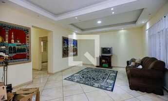 Imagem 2: Casa para Aluguel - Cidade Sao Mateus, 4 Quartos, 250 m2