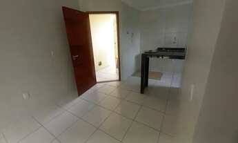 Imagem 5: Apartamento 3º Andar no Bairro Maraponga Com 03 Quartos e Lazer, 100% Sombra Ao Lado do La