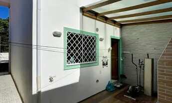 Imagem 3: Sobrado com psicina