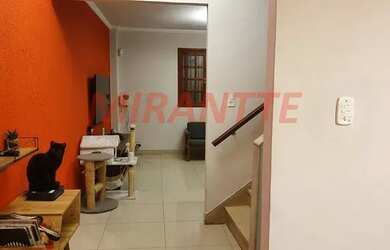 Imagem 2: Sobrado de 200m² com 3 quartos em Santa Terezinha