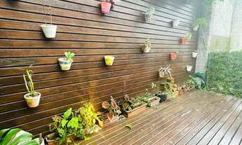 Imagem 3: Casa de 3 dormitórios (1 suítes) e 2 vagas de garagem no bairro Sambaqui, em Florianópolis