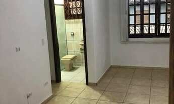 Imagem 6: Sobrado para aluguel possui 100 metros quadrados com 4 quartos em Cristo Rei - Curitiba