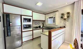 Imagem: Casa à venda no bairro Nova Divinéia