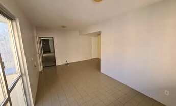 Imagem 7: ALUGUEL Apto com 03 quartos, sendo 01 suíte. Apto é composto por ampla sala de