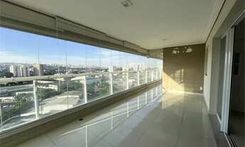 Imagem 3: Apartamento para venda tem 145 metros quadrados com 4 quartos em Barra Funda - São Paulo