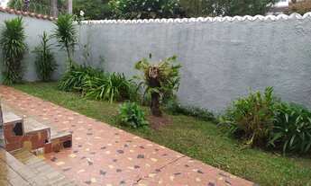 Imagem 5: CASA com 4 dormitórios à venda com 123.5m² por R$ 422.000,00 no bairro Guabirotuba - CURIT