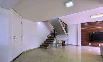 Imagem 6: Cobertura duplex de 147 m² com 3 vagas de garagem e depósito, localizada no Condomínio LAv