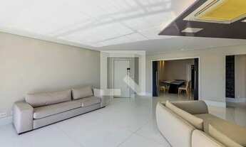 Imagem 2: Apartamento para Aluguel - Ponta da Praia, 2 Quartos, 200 m2