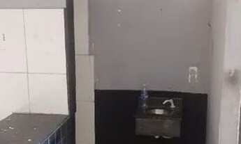 Imagem 7: Loja comercial na Estr. do Cabuçu 2047 em frente academia Flávia Torres. 60 m2 (4x14)