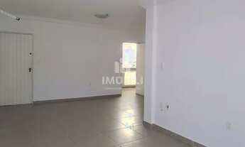 Imagem 2: Apartamento para venda tem 129 metros quadrados com 3 quartos em Ponta Verde - Maceió - AL