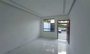 Imagem 1: Sobrado para venda tem 97 metros quadrados com 3 quartos em Ponta da Praia - Santos - SP