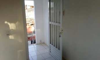 Imagem 3: Sobrado para Locação em Nova Iguaçu, Bairro da VIGA, 1 dormitório, 1 banheiro