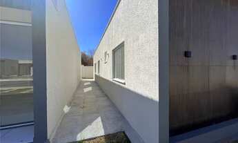 Imagem 3: A RE/MAX SILVER traz uma excelente oportunidade para você, locação no condomínio CONDE, um