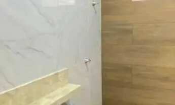 Imagem 4: Casa pra venda possui 2 quartos sendo 1 suíte, 2 banheiros, com garagem. Porto Canoa-Serra