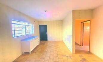 Imagem 3: Casa para locação no bairro dos Prados Por R$ 1.300 + Seguro Fiança