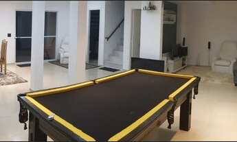 Imagem 4: Casa de condomínio para aluguel tem 250 metros quadrados com 4 quartos