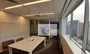 Imagem: Conjunto comercial de 393 m², de alto padrão