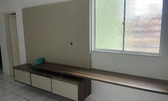 Imagem 2: Alugo apartamento na Rua do Aririzal, condomínio Valença I