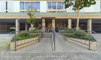 Imagem 2: Apartamento de 146m² com 3 quartos no Centro