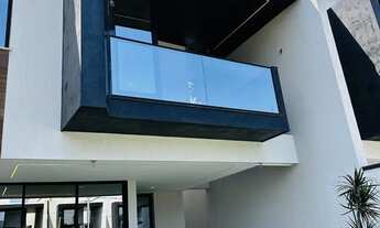 Imagem 3: Casa em Rua Privativa no Eusébio de 4 Suítes, Área de Lazer, Espaço Living, Playground e L