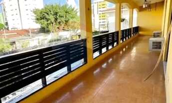 Imagem 3: Imóvel para aluguel possui 300 metros quadrados com 4 quartos