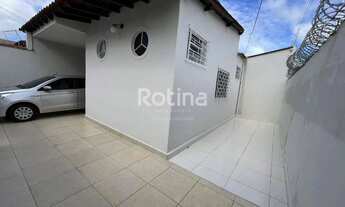 Imagem 2: Casa Comercial para alugar, 3 quartos, Santa Mônica - Uberlândia/MG - Rotina Imobiliária