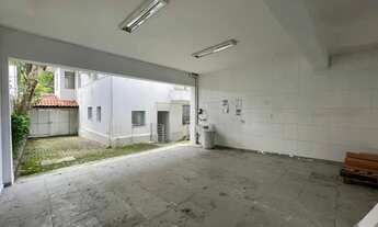 Imagem 5: Imóvel para venda possui 475 metros quadrados com 10 quartos em Pacaembu - São Paulo - SP