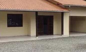 Imagem: Casaà à venda com 3 quartosCentroJaraguá