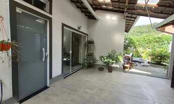 Imagem 6: Casa em Condomínio para Venda em Teresópolis, Albuquerque, 3 dormitórios, 1 suíte, 3 banhe