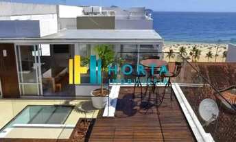 Imagem 2: Cobertura triplex em Ipanema