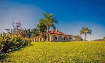 Imagem 7: Sua Chácara dos sonhos está aqui, ótimo conforto para sua família, localização ótima em