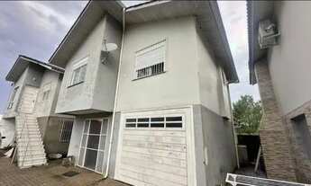 Imagem: Sobrado em Caxias do Sul com 3 dorm