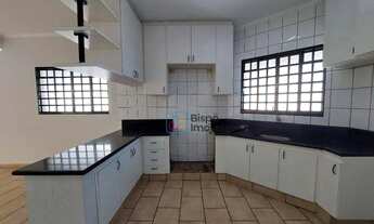 Imagem 7: Casa com 3 dormitórios para alugar, 168 m² por R$ 3.636,90/mês - Chácara Rodrigues - Ameri