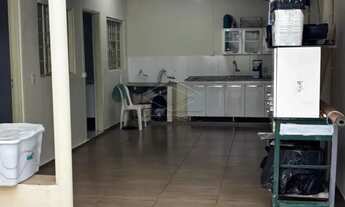 Imagem 2: Vende-se Casa no Jardim Bela Vista - Excelente Localização