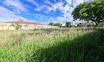 Imagem 5: Terreno á Venda, medindo 574,91 m². Boa Topografia, Plano , no bairro Chácara Areal, em In