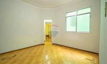 Imagem 3: Apartamento com 2 quartos, apenas 1 lance de escada, sem garagem