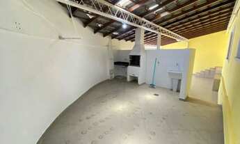 Imagem 6: Sobrado para aluguel tem 90 metros quadrados com 3 quartos