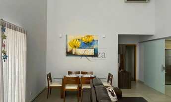 Imagem 3: Oportunidade - Casa - Condomínio Monte Carlo - Urbanova - 3 Dormitórios - 215m²