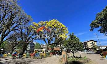 Imagem 6: Sobrado em Rua Alexandre Rama - LAGO NEGRO - Gramado/RS