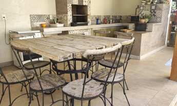 Imagem 2: Casa de condomínio para venda com 300 metros quadrados com 4 quartos