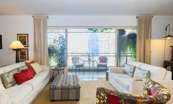 Imagem 6: Apartamento para venda possui 152 metros quadrados com 3 quartos em Moema - São Paulo - SP