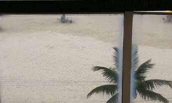 Imagem 2: FRENTE AO MAR, 03 DORMITS. (1 SUÍTE) SALA 03 AMBS. VARANDA, MOB. DEP. EMP. GARAGEM