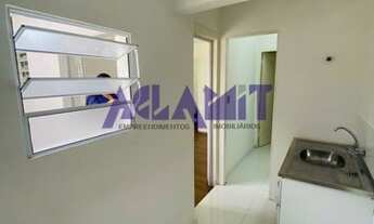 Imagem 5: Conjunto comercial na praça Silvio Romero