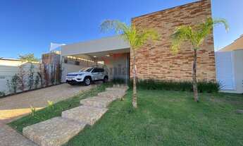 Imagem 1: Casa térrea de alto padrão no Condomínio Quinta dos Ventos, em Ribeirão Preto/SP