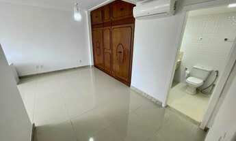 Imagem 3: 3 quartos com suíte enorme e reformado em localização cobiçada do Centro