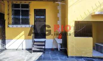 Imagem: Casa de rua-À VENDA-Marechal Hermes-Rio