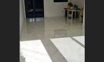 Imagem 3: Sobrado para venda tem 98 metros quadrados com 3 quartos em Morretes - Itapema - SC