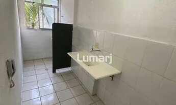 Imagem 7: Apartamento com 2 dormitórios para alugar, 55 m² por R$ 1.111,77/mês - Caramujo - Niterói